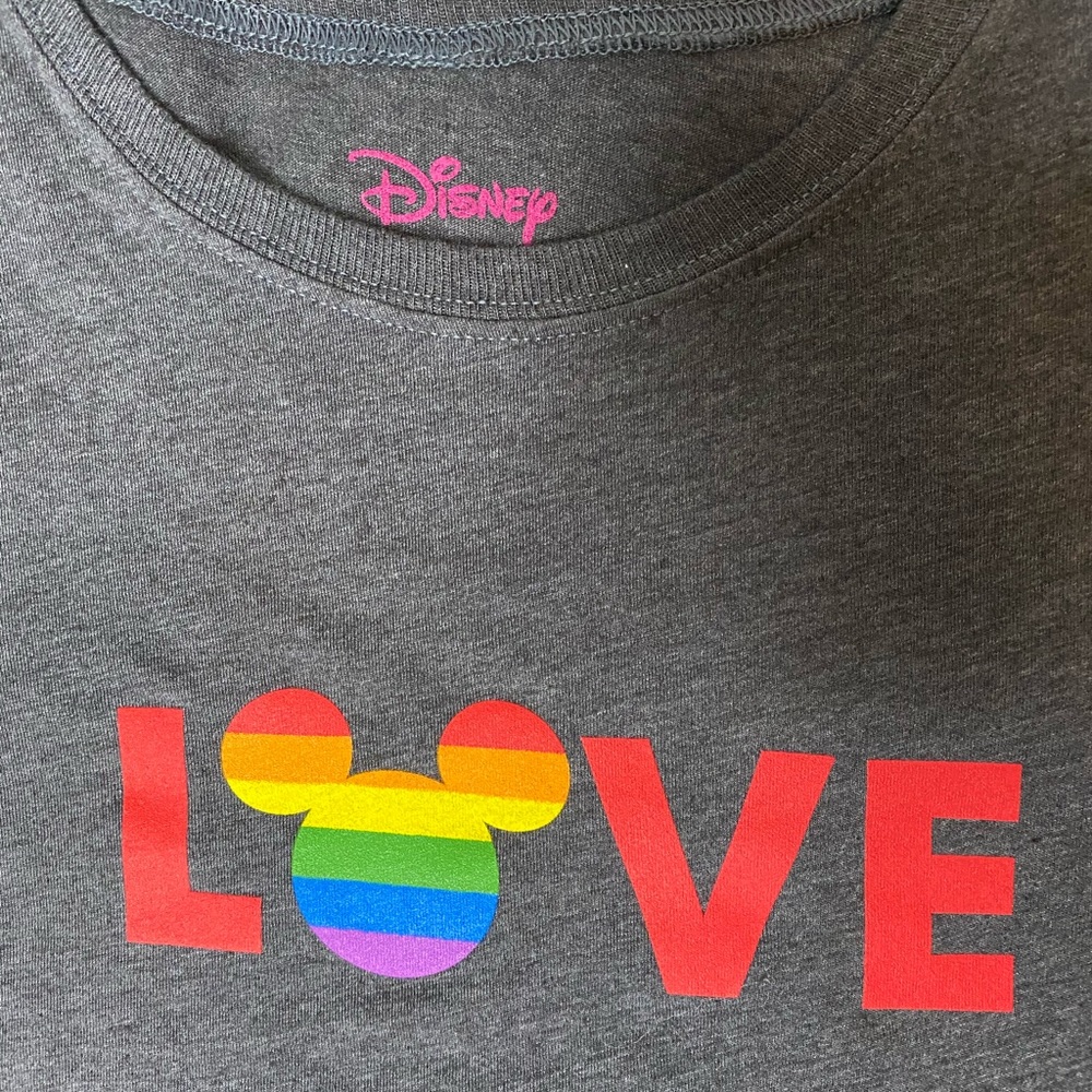 Disney Tee, Small - Picture 2 of 6